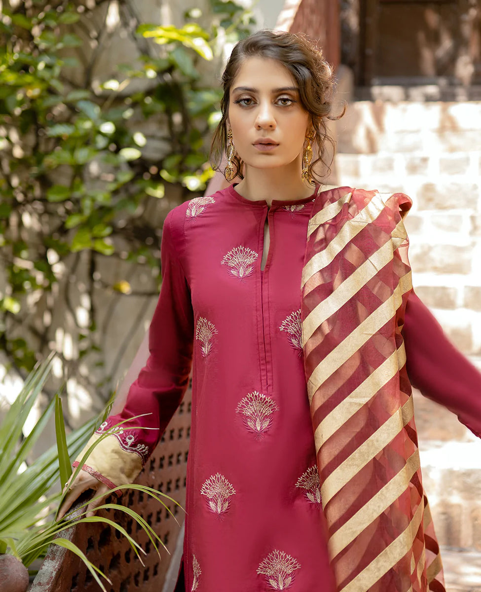 Rs 4500 Sahiba stitched Emb 2pc ~ [Chest 22] [Length 42] LARGE